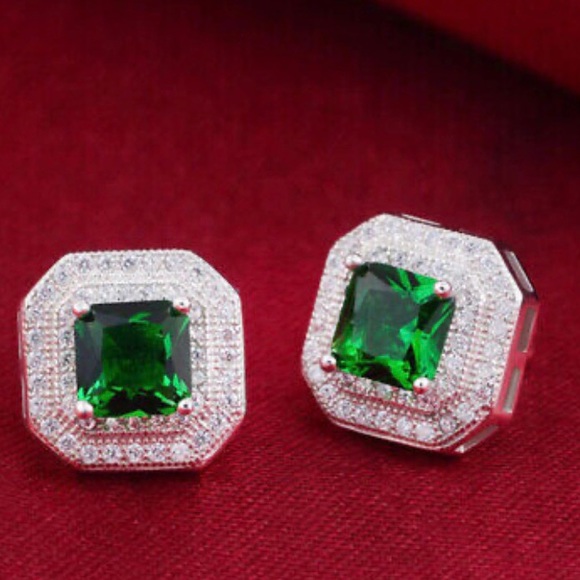 NWT STERLING SILVER Diamond STUD EARRINGS - Picture 2 of 4